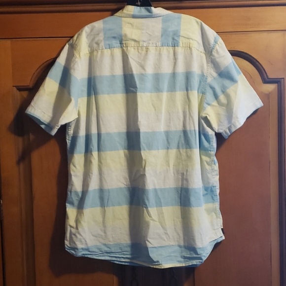 OAKLEY Men short sleeve button down collar… - Picture 5 of 8